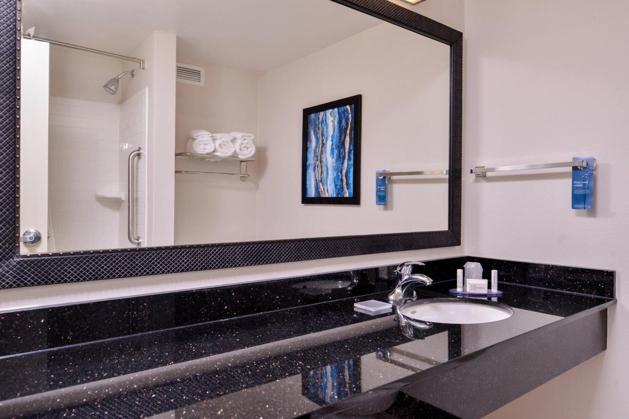 Fairfield Inn&Suites Raleigh-Durham Airport/Brier Creek Buitenkant foto